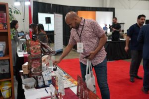 Read more about the article Halal Expo Canada 2025: Meretas Pasar Global, Membuka Peluang Bisnis Tak Terbatas